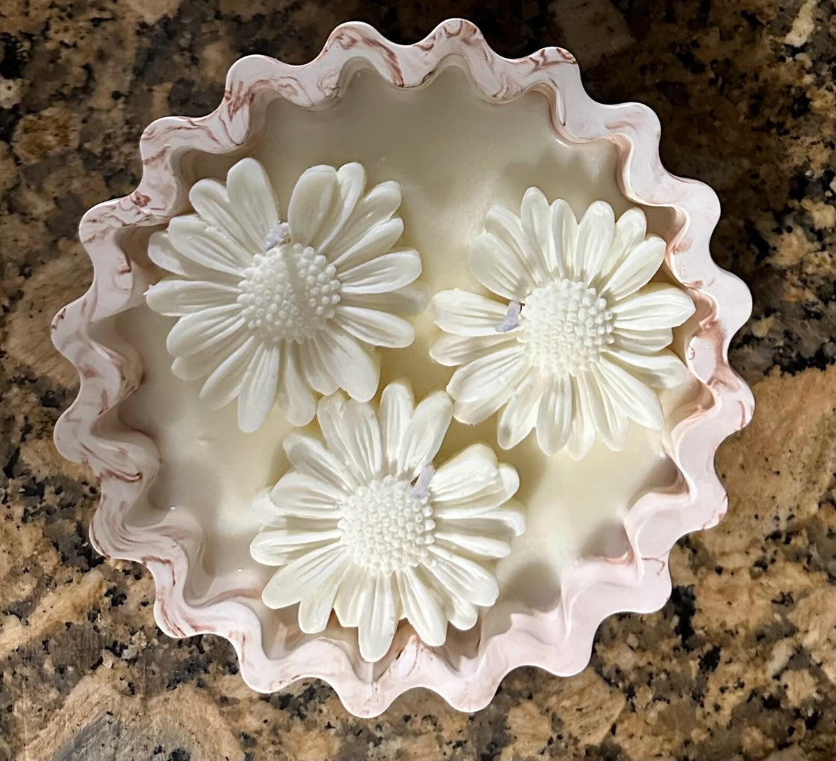 Daisy Flower Candle in Reusable Trinket Dish, Vanilla Soy Wax, Keepsake Jewelry Holder